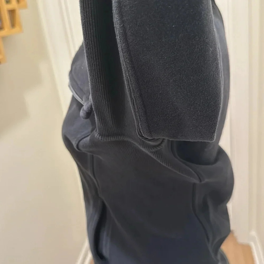 Lululemon black radiant jacket II womens 6 thumbholes full zip - Picture 7 of 16